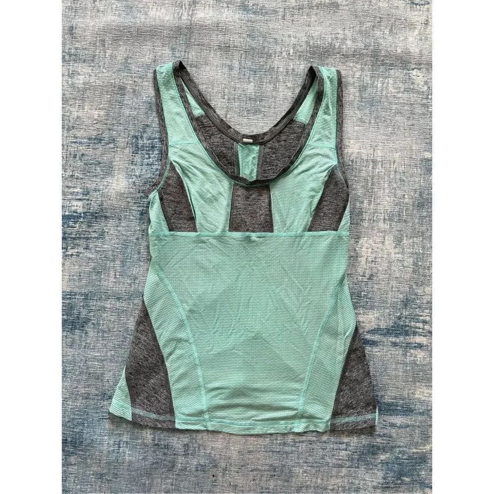 Lululemon Run: Recharge Athletic Tank Top Aqua Blue Green Heathered Gray Size 4